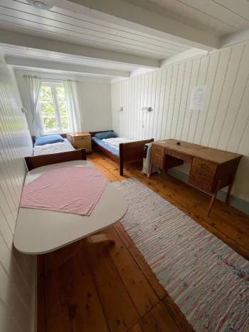 Budget Double Room with Shared Bathroom1